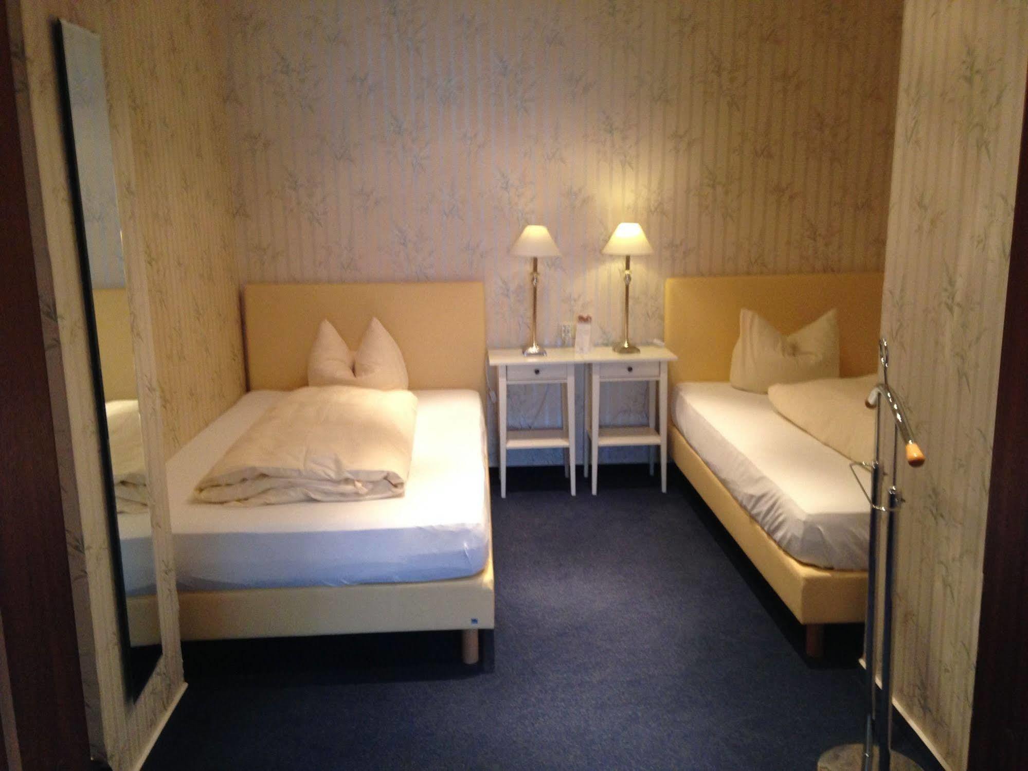 Landhotel Franck Garni Brietlingen Exterior photo